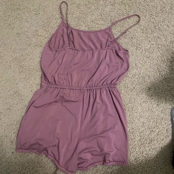 Lulu’s lavender short jumper size small - Picture 2 of 3